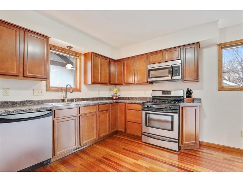 4128 Elliot Ave, Minneapolis, MN 55407