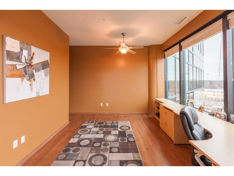 5601 Smetana Dr #607, Minnetonka, MN 55343