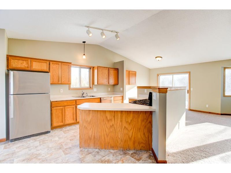 330 Fairmont Ave, Montrose, MN 55363