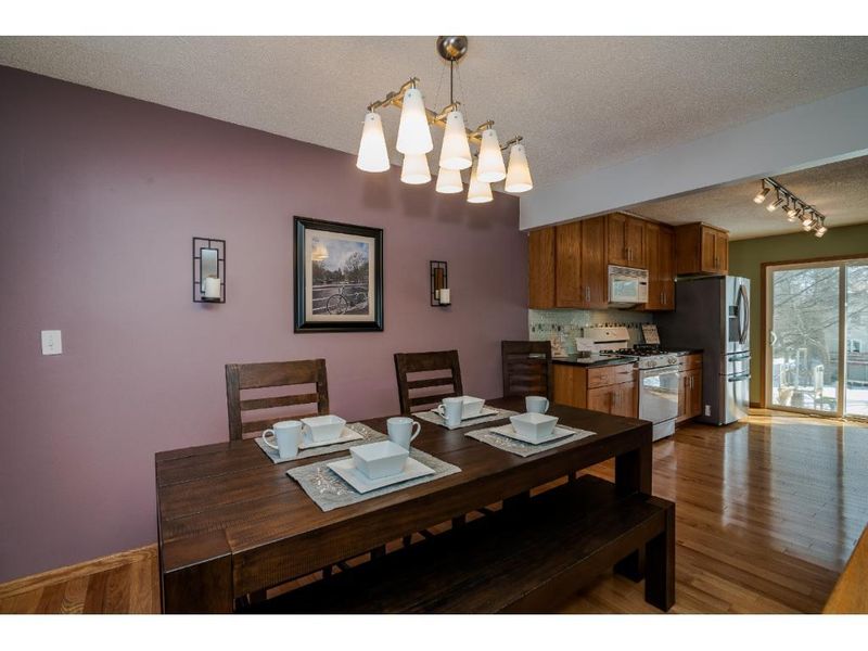 4008 Oakland St, Saint Bonifacius, MN 55375