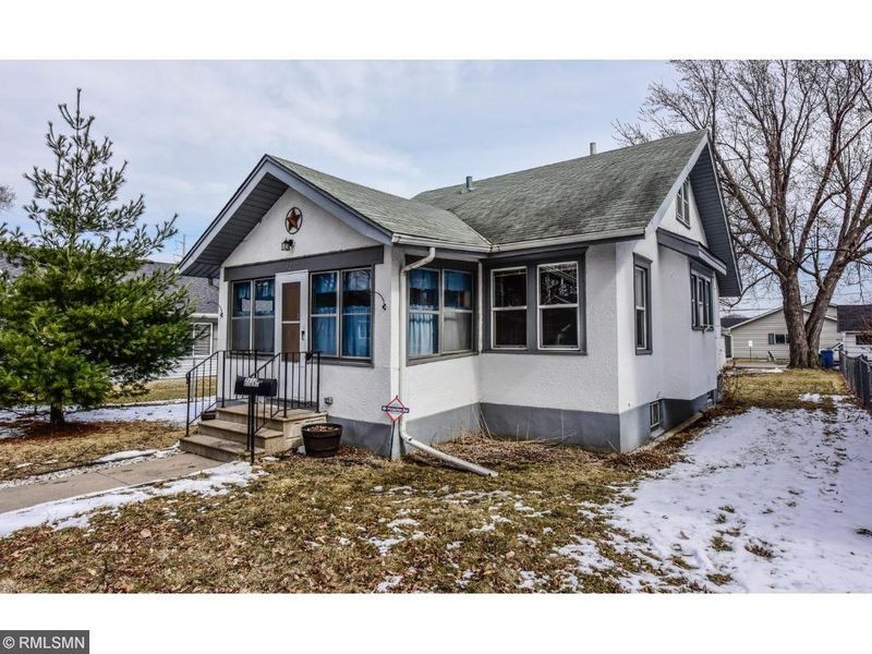 3217 24th Ave S, Minneapolis, MN 55406