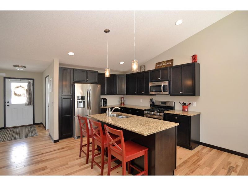 260 Hawaii St SE, Lonsdale, MN 55046
