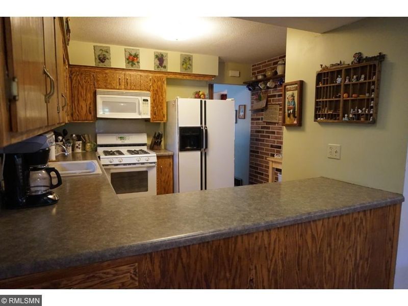 7149 Courtly Rd, Woodbury, MN 55125