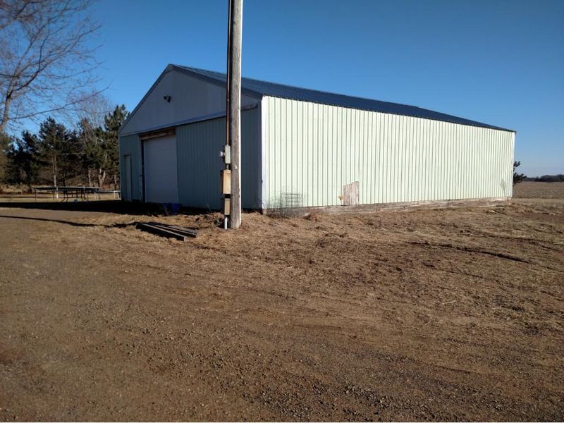 6591 410th St, North Branch, MN 55056