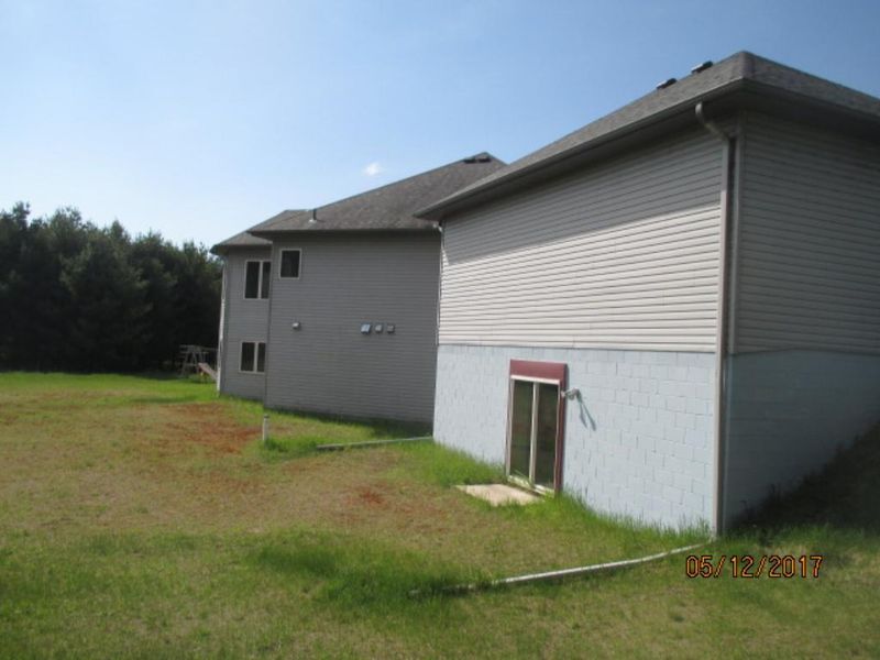 35175 Dolphin St NW, Princeton, MN 55371