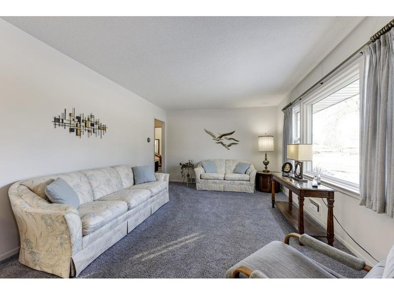 6720 Bloomington Ave, Richfield, MN 55423