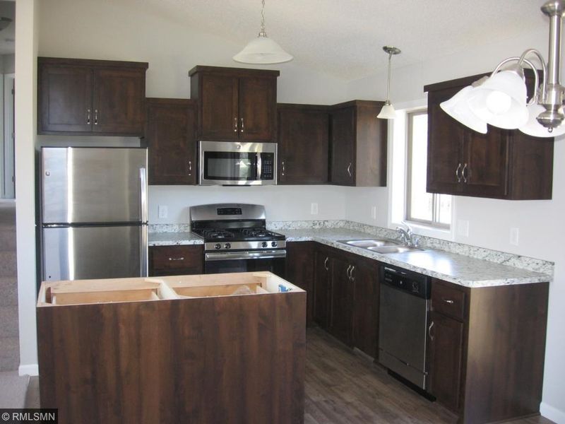 10199 192nd Ln, Elk River, MN 55330