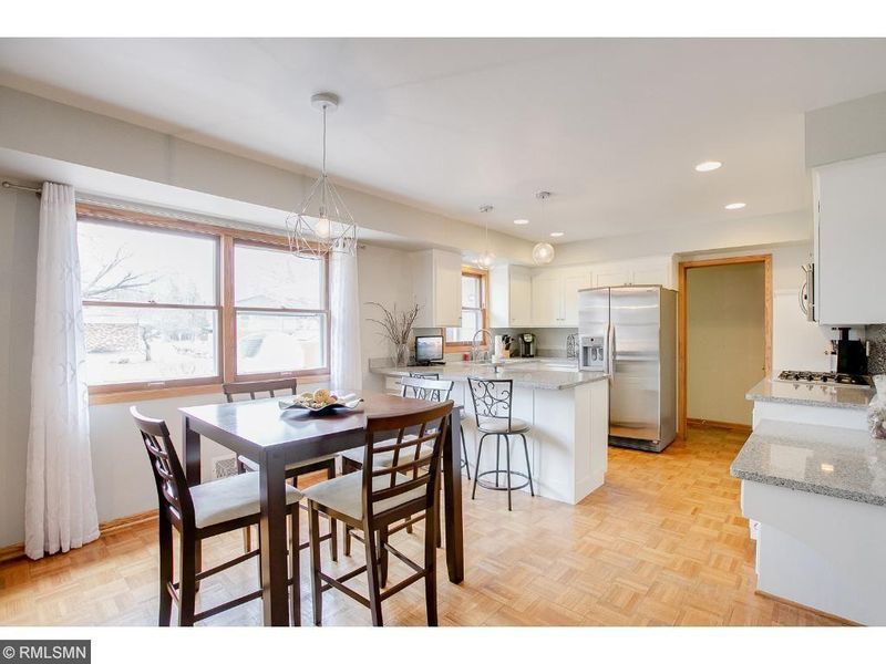 3164 Ensign Ave N, New Hope, MN 55427