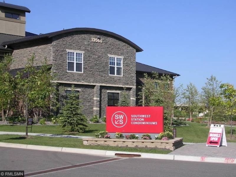 13560 Technology Dr #1205, Eden Prairie, MN 55344