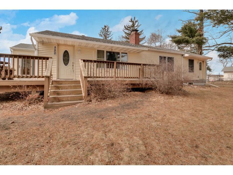 520 N Shore Dr, Forest Lake, MN 55025
