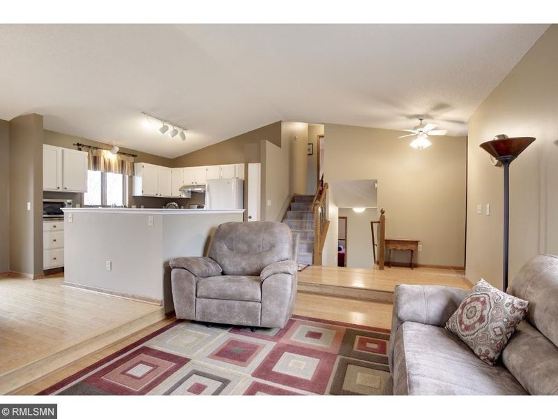 15879 Galveston Ave, Apple Valley, MN 55124