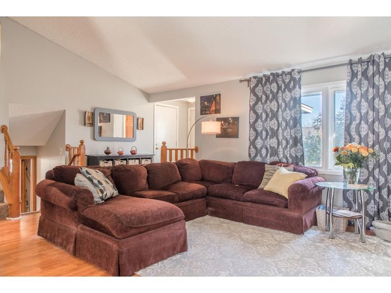 9613 Sheridan Ave N, Brooklyn Park, MN 55444