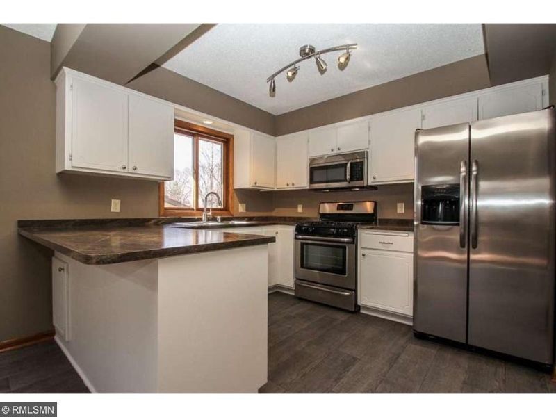 3390 Auger Ave, White Bear Lake, MN 55110
