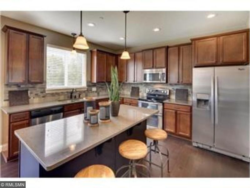6911 Tonka Bend, Minnetrista, MN 55331