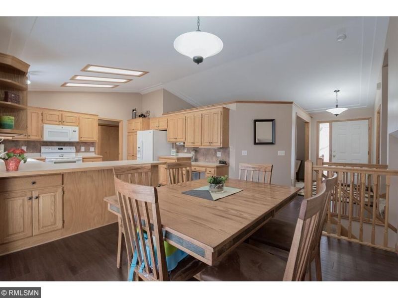 5067 187th St W, Farmington, MN 55024