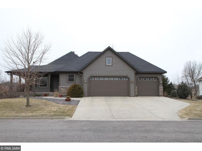 1620 Greystone Rd, Hastings, MN 55033