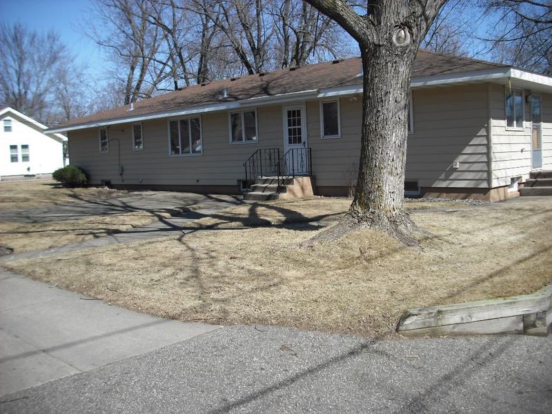 717 29th Ave N, Saint Cloud, MN 56303