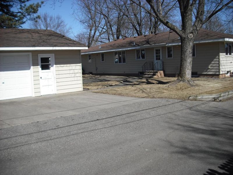 717 29th Ave N, Saint Cloud, MN 56303