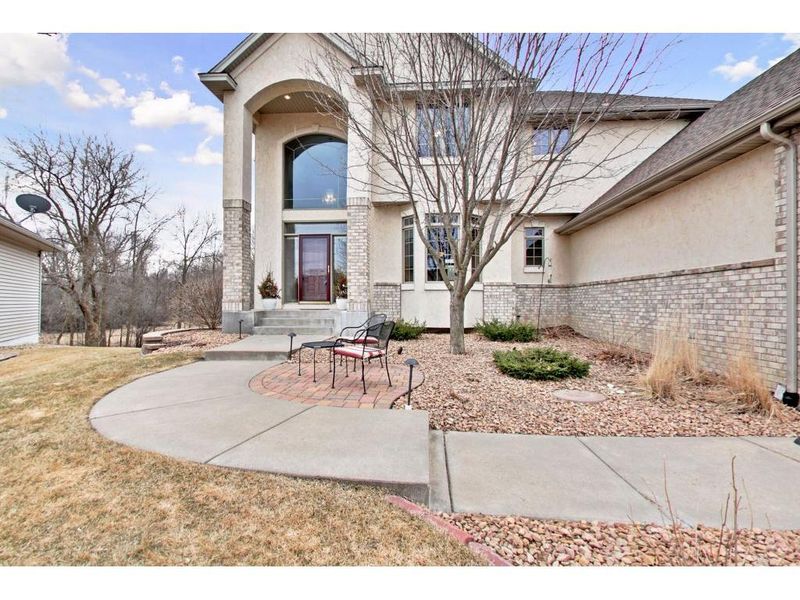9359 Tewsbury Gate, Maple Grove, MN 55311
