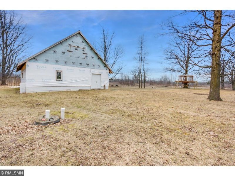 9899 190 St, Milaca, MN 56353