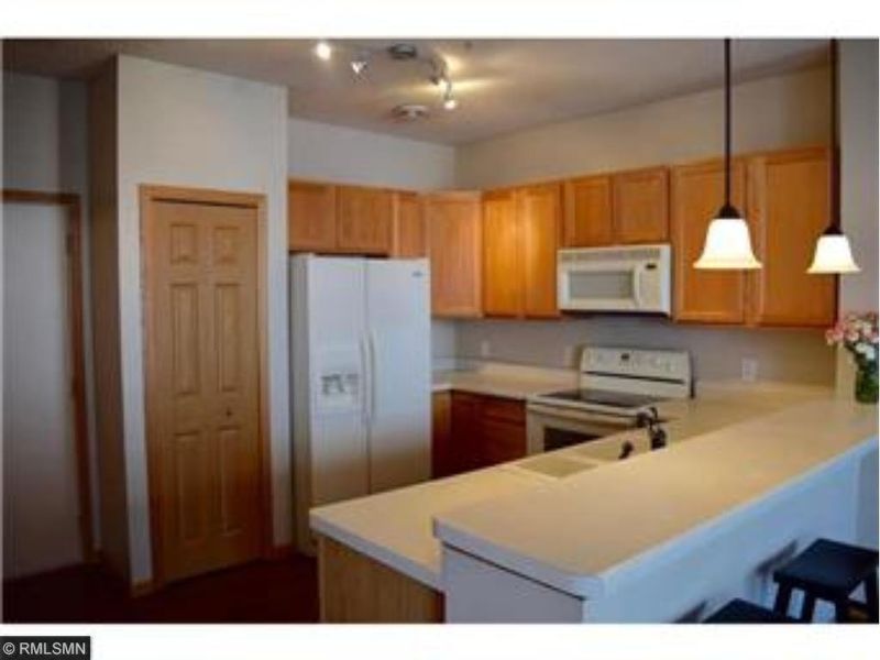 10941 Fergus St NE #B, Blaine, MN 55449