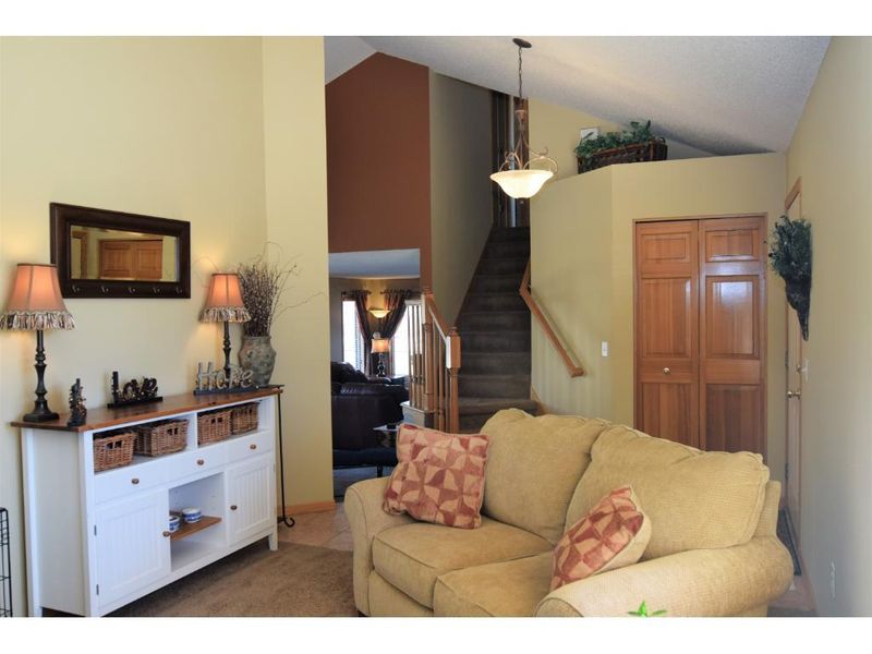 13692 47th St NE, Saint Michael, MN 55376