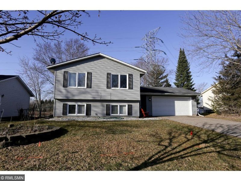 8975 72nd St S, Cottage Grove, MN 55016