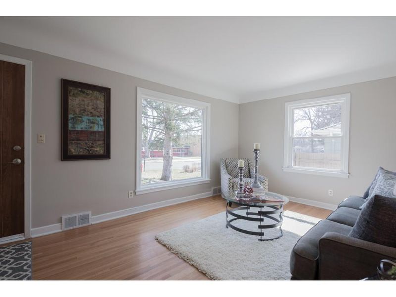 7116 Harriet Ave, Richfield, MN 55423