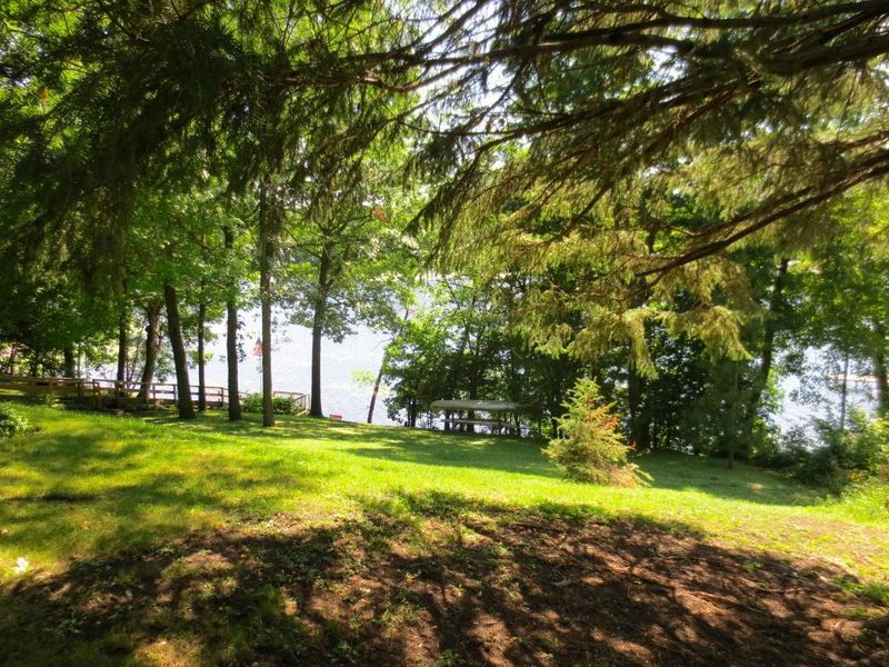 699 Minnetonka Highlands Ln, Orono, MN 55356