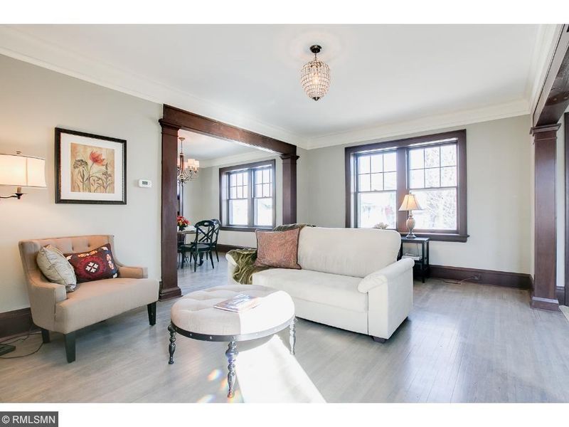 1209 W 34th St, Minneapolis, MN 55408