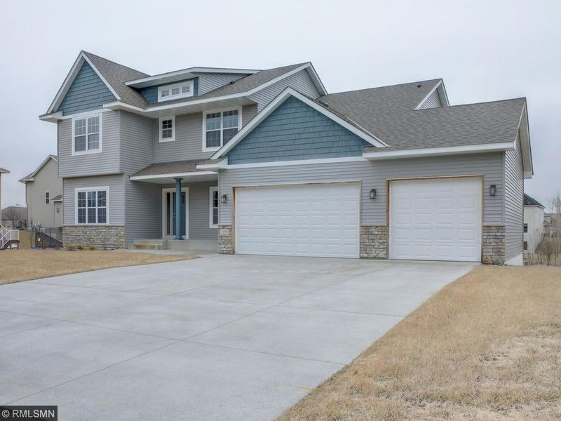 10560 Noble Cir N, Brooklyn Park, MN 55443