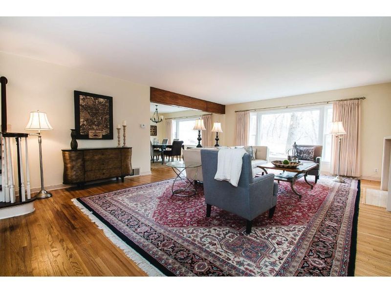 1101 Tyrol Trl, Golden Valley, MN 55416