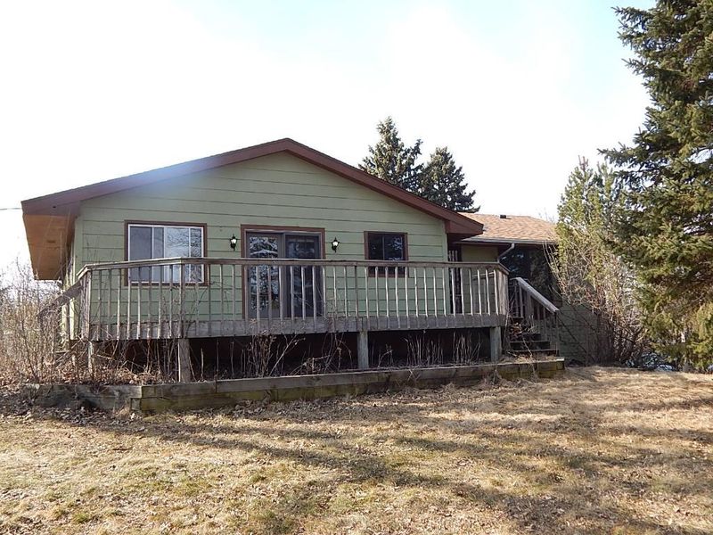 4035 Dahl Rd, Mound, MN 55364