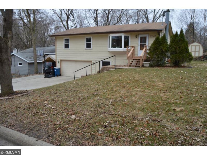 3245 Tuxedo Blvd, Mound, MN 55364