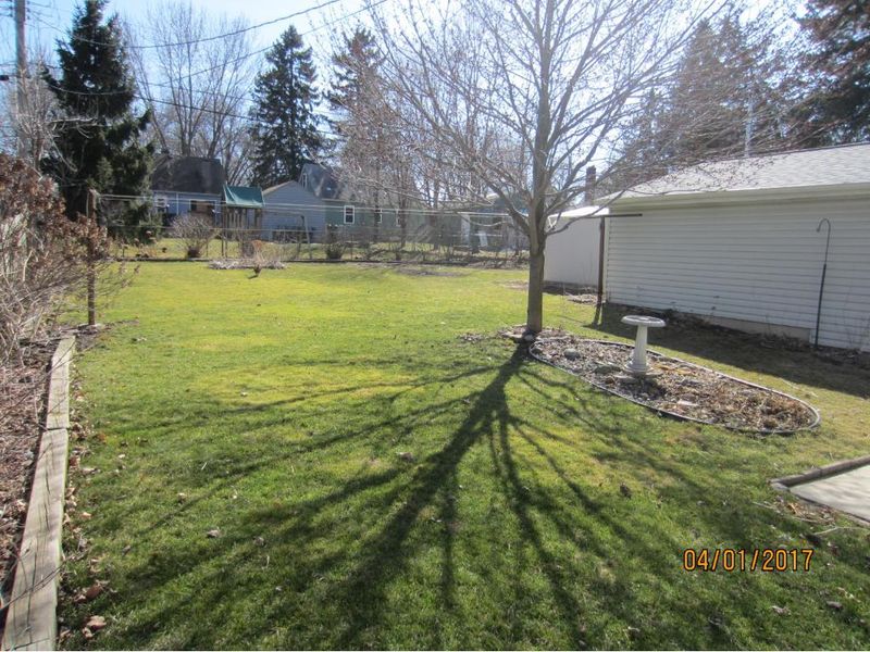 166 Mainzer St, West Saint Paul, MN 55118