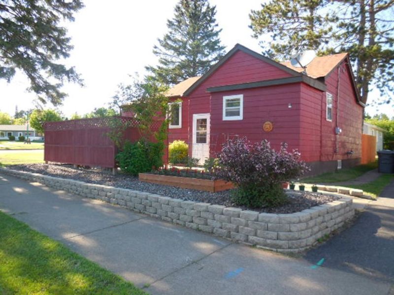 701 Birch Ave, Moose Lake, MN 55767