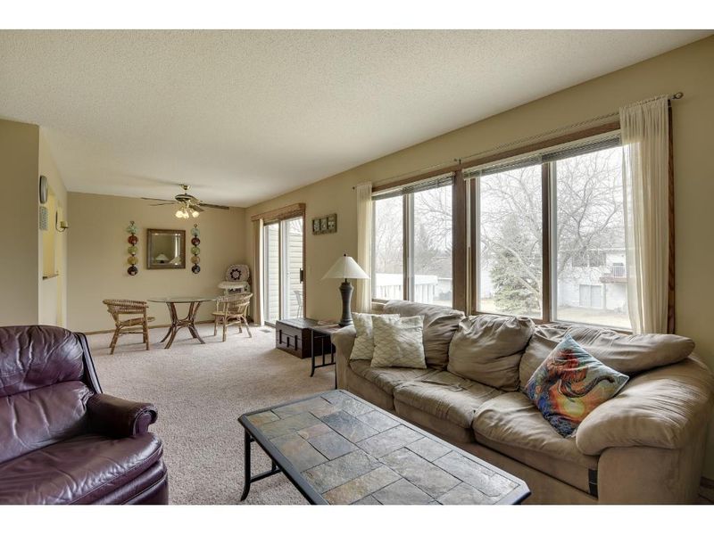 9487 NE Monroe St, Blaine, MN 55434