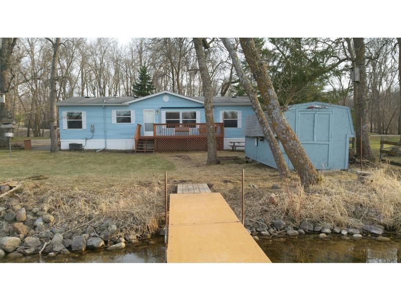 14274 Baywater Rd, Paynesville, MN 56362