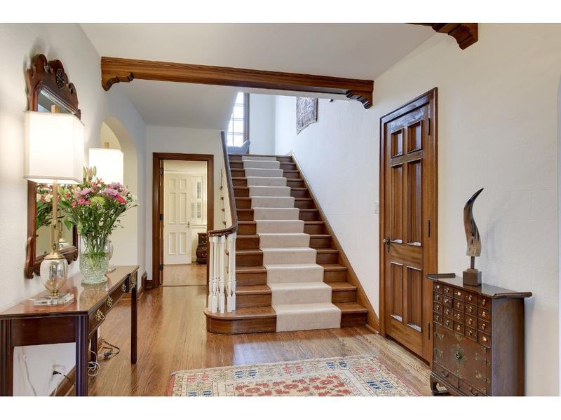 4500 Moorland Ave, Edina, MN 55424