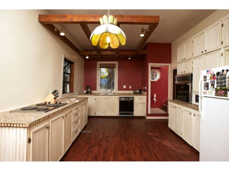 418 5th St E, Hastings, MN 55033