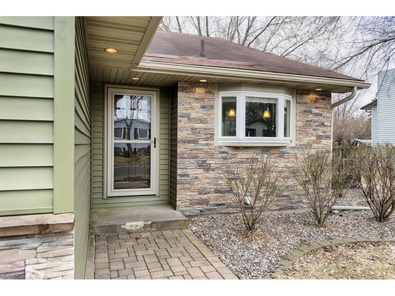11533 100th Place N, Maple Grove, MN 55369