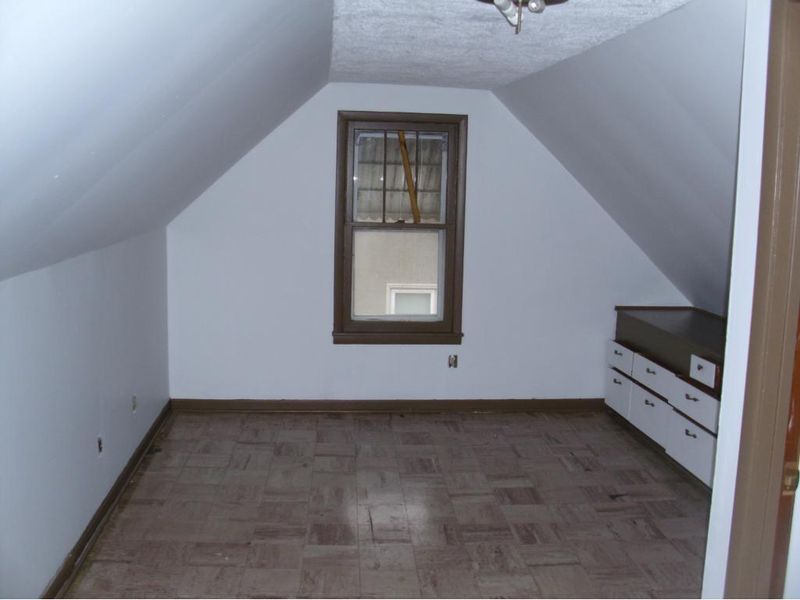 736 5th Ave W, Shakopee, MN 55379