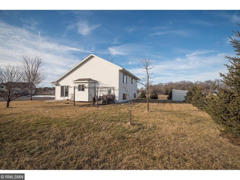 39954 Kookaberry Ct, Rice, MN 56367