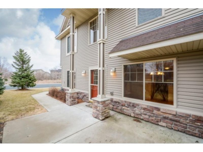 5400 100th Ln N, Brooklyn Park, MN 55443