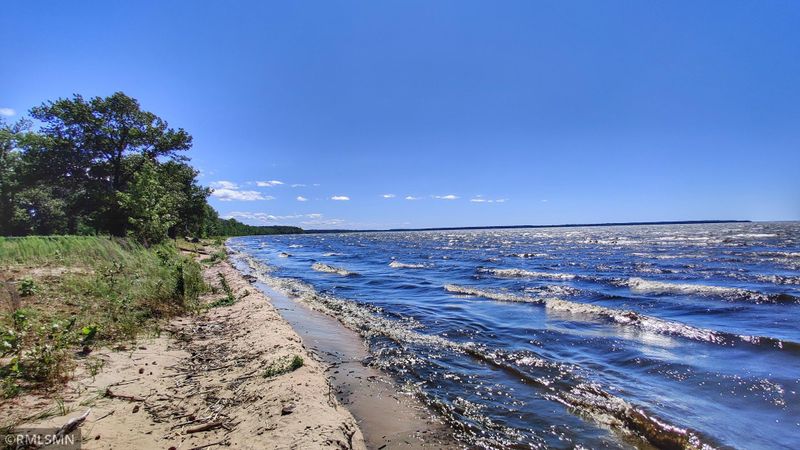 3 Sunset Trl, Deer River, MN 56636