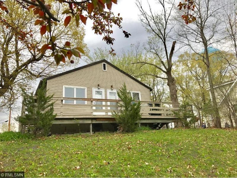 4364-4366 Shoreline Dr, Spring Park, MN 55384