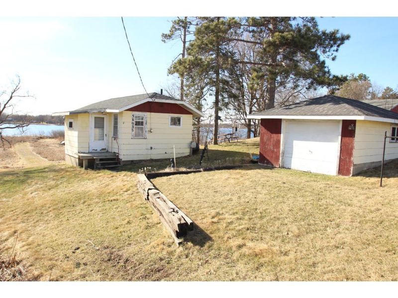 38035 Treehouse Ln, Avon, MN 56310