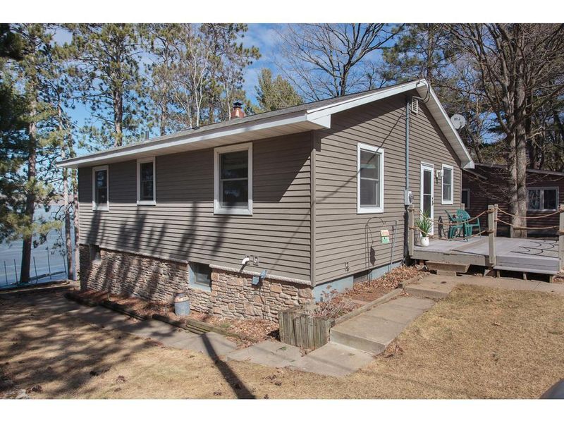 8349 Paradise Beach Rd, Brainerd, MN 56401