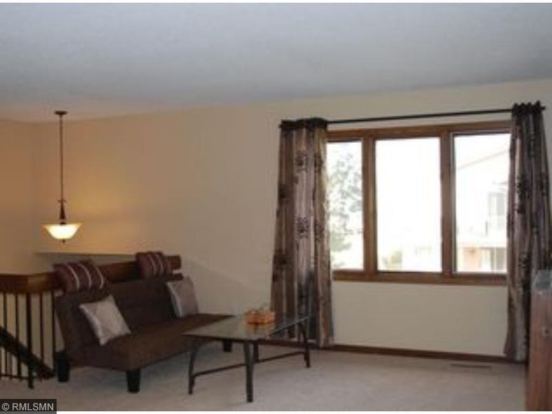 14714 Embry Pa, Apple Valley, MN 55124