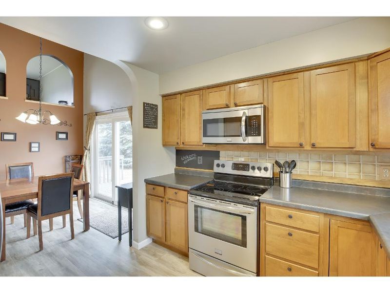 11492 99th Pl N, Maple Grove, MN 55369